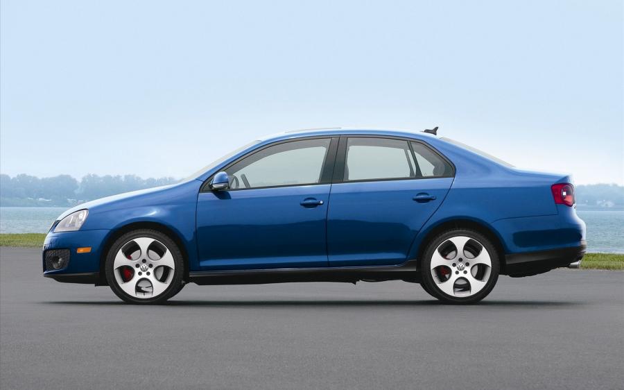  Volkswagen Jetta GLI 2009 года  (фото 3 из 5)